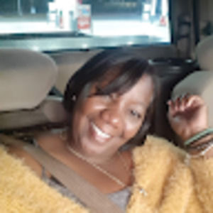 Meet your Posher, Sharon